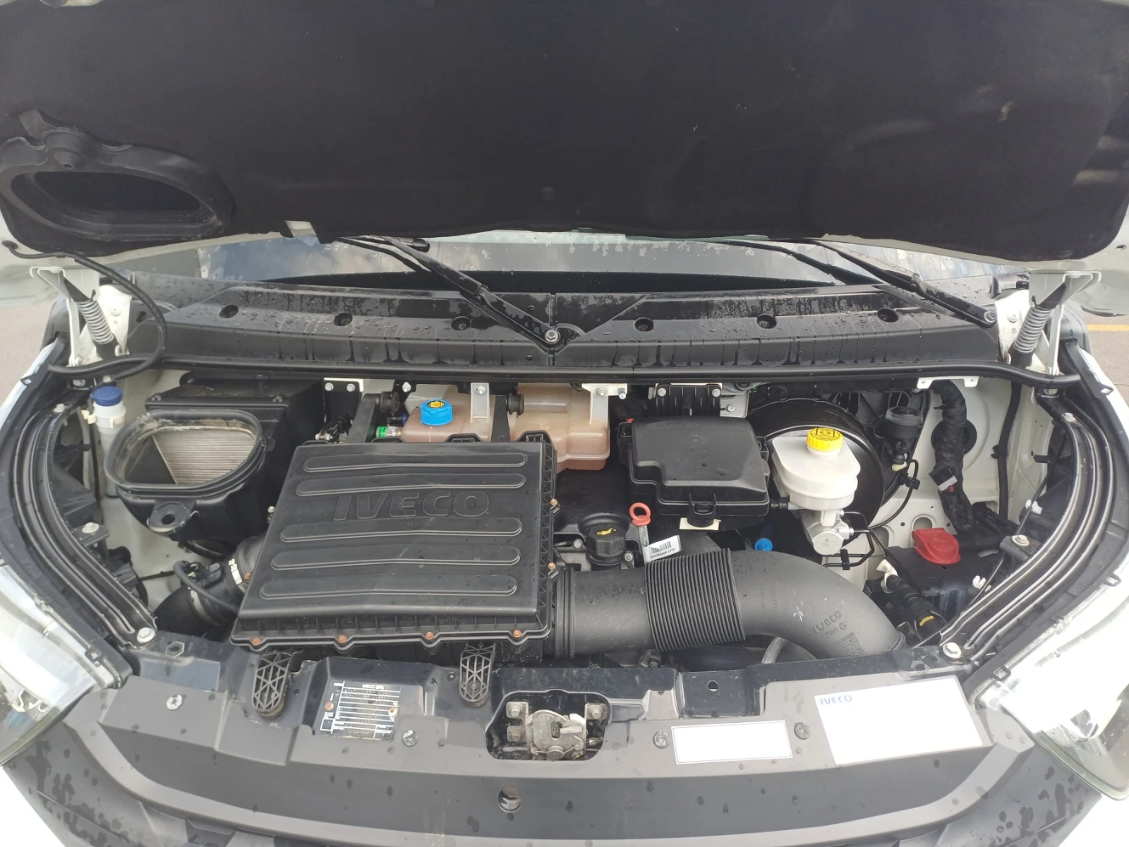 Iveco Daily 3.0d, 13.4m3 - изображение 5