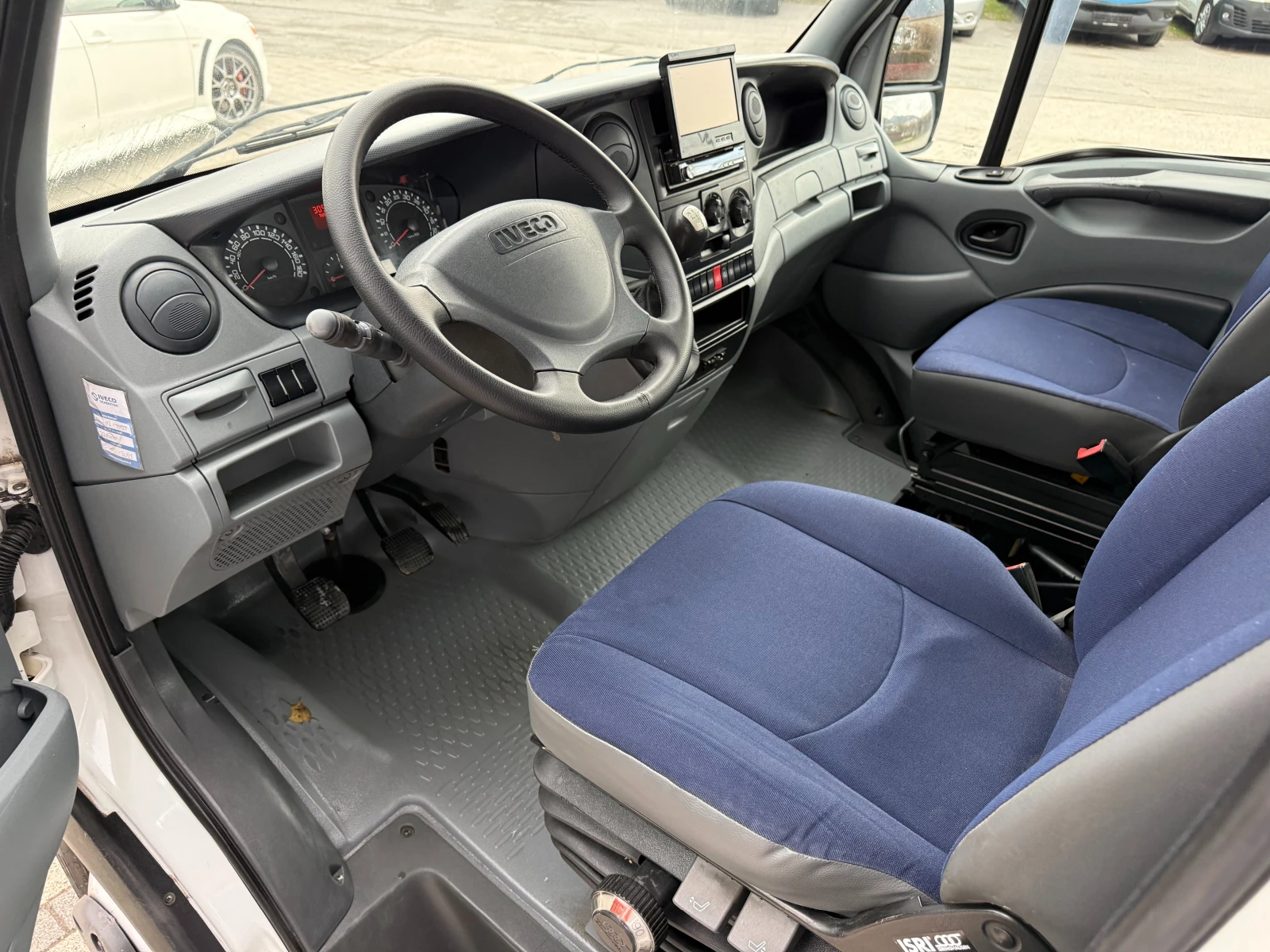 Iveco Daily 40C15 3.0HPI �� 3.5�. 4.10�. ���������  | Mobile.bg � ����������� 13