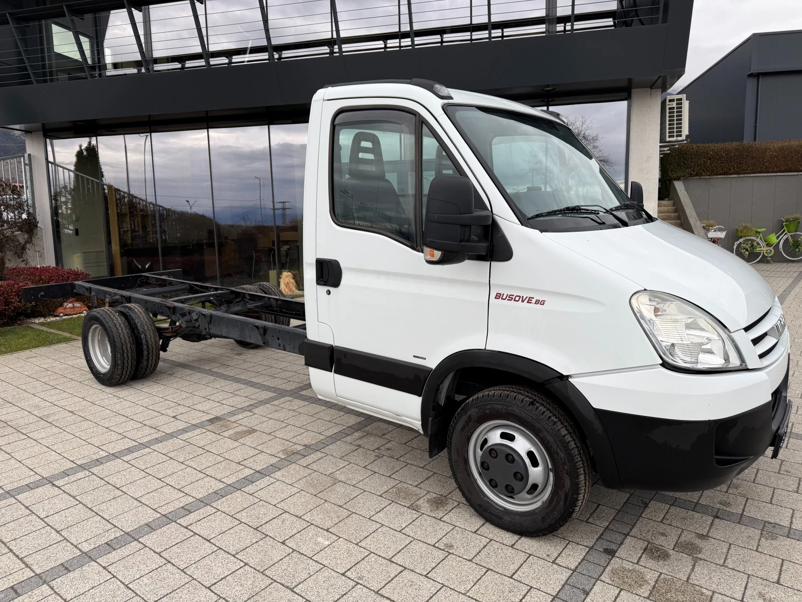 Iveco Daily 40C15 3.0HPI до 3.5т. 4.10м. междуосие  - изображение 2