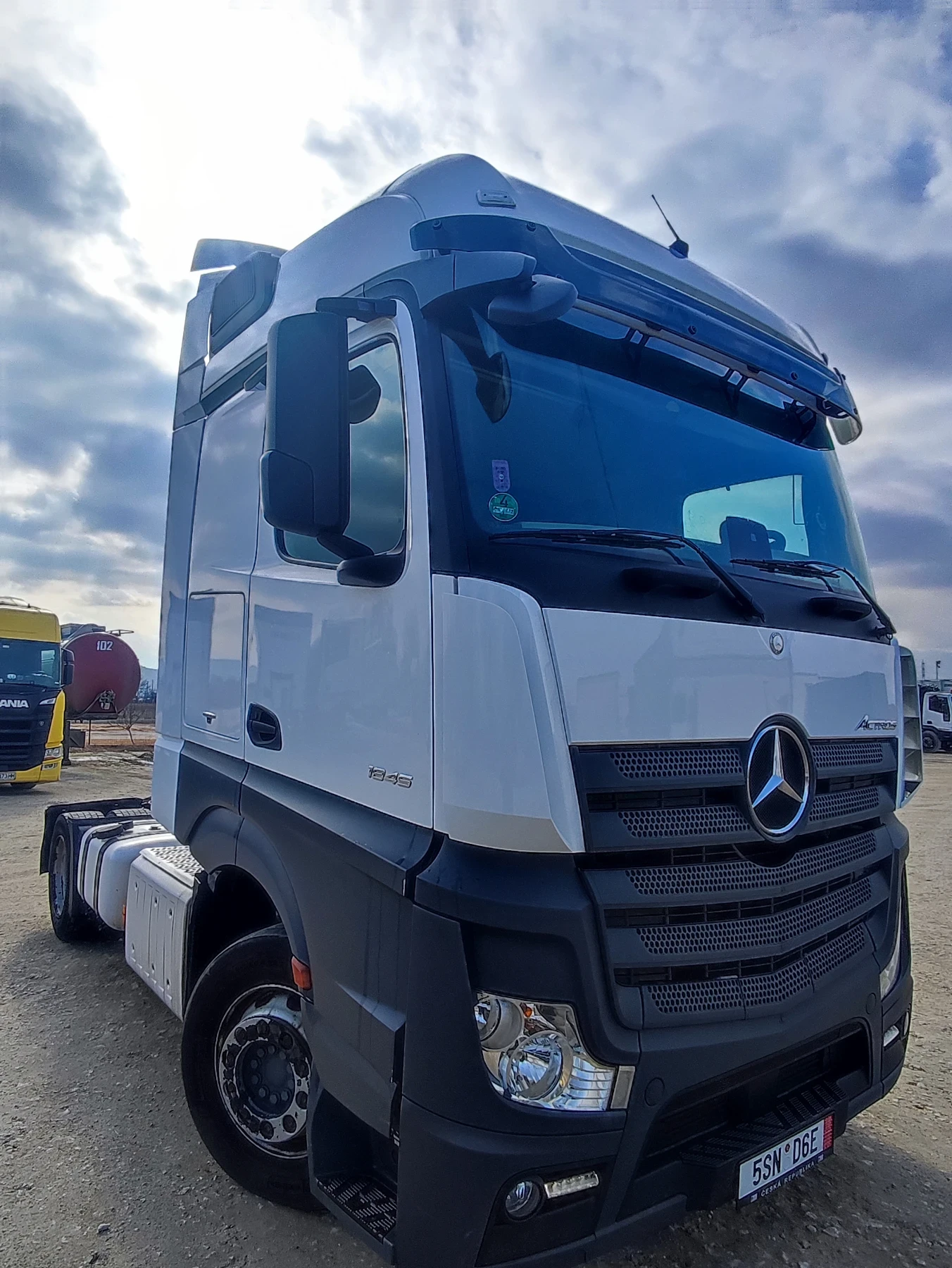 Mercedes-Benz Actros 1845  - изображение 6