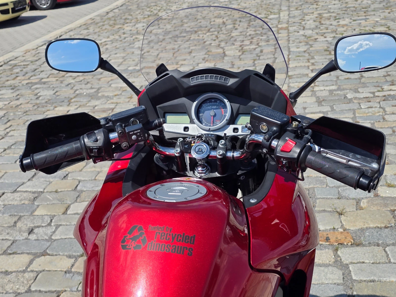 Honda Cbf 1000 FA НАПЪЛНО ОБСЛУЖЕН НОВИ ГУМИ - изображение 10