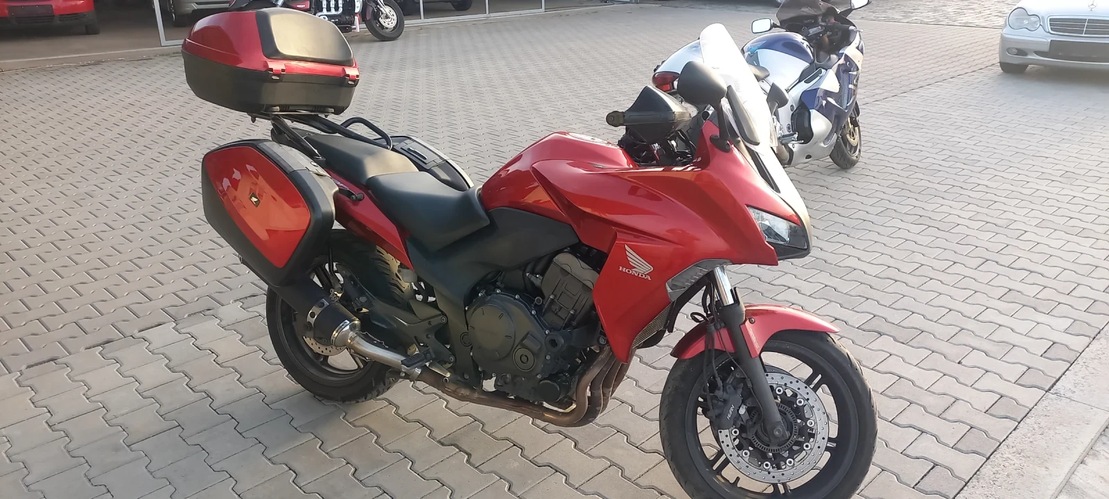 Honda Cbf 1000 FA 3 куфара 2011 година - изображение 4