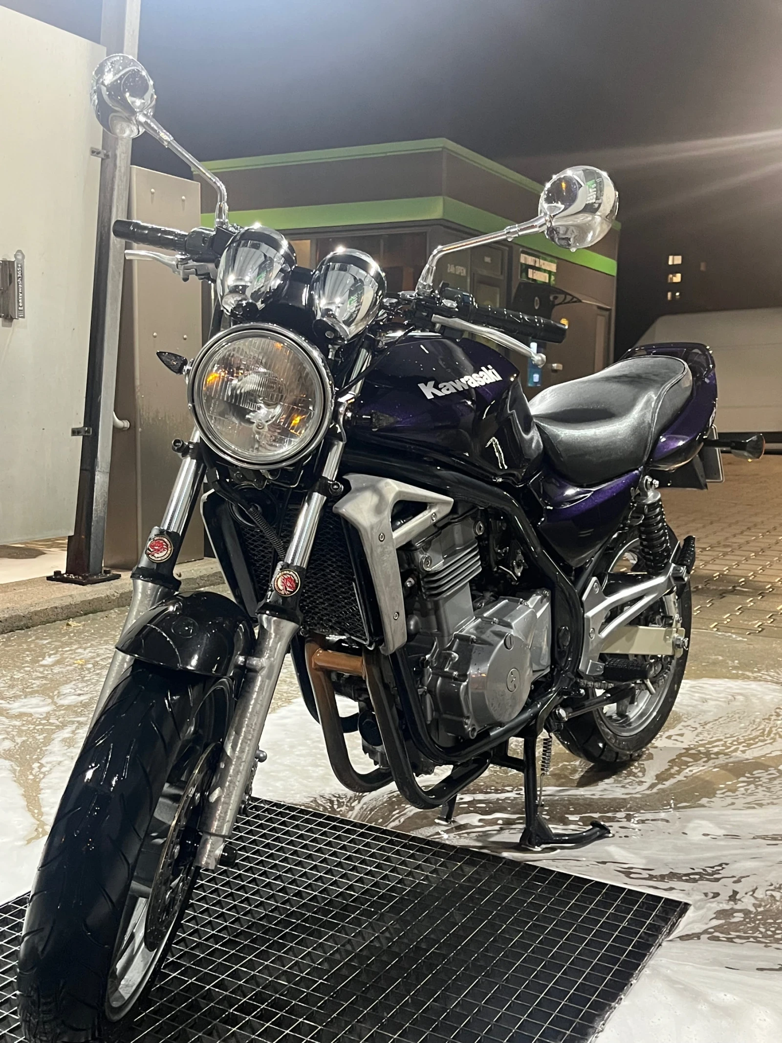 Kawasaki ER