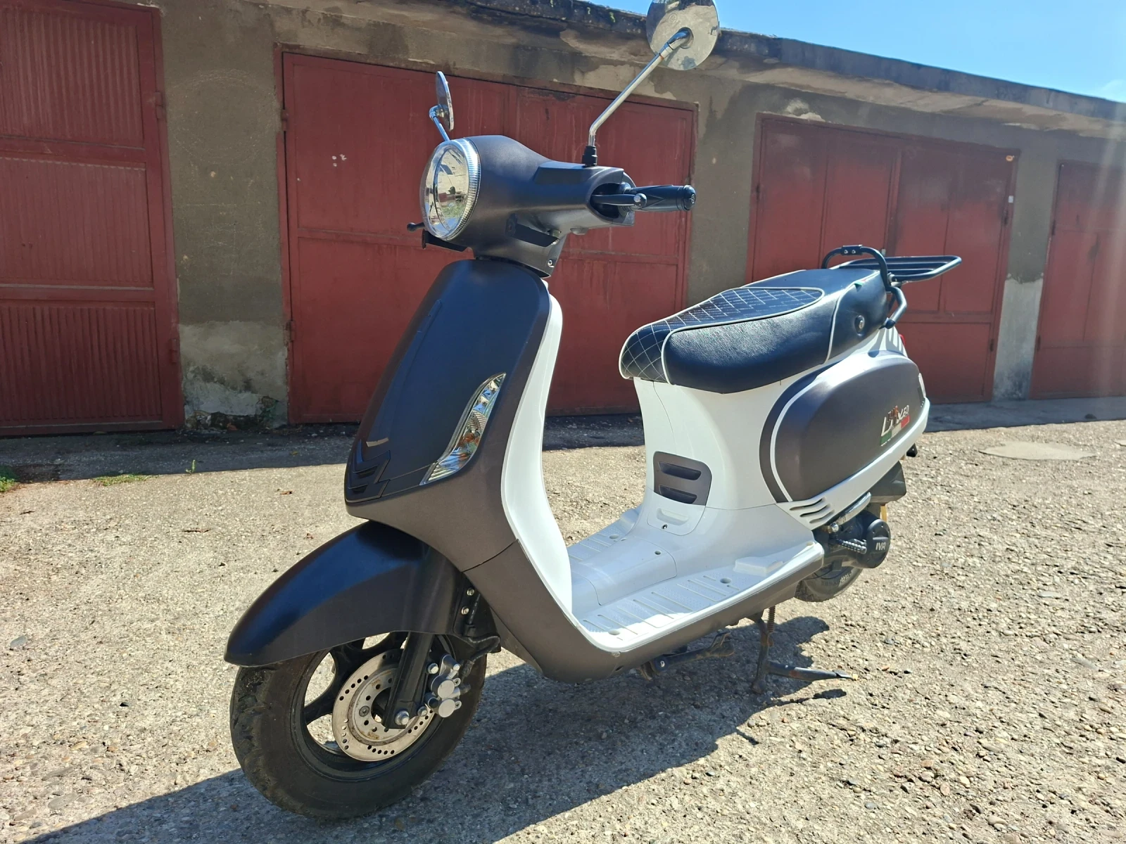 Vespa 50 IVA LUX 50
