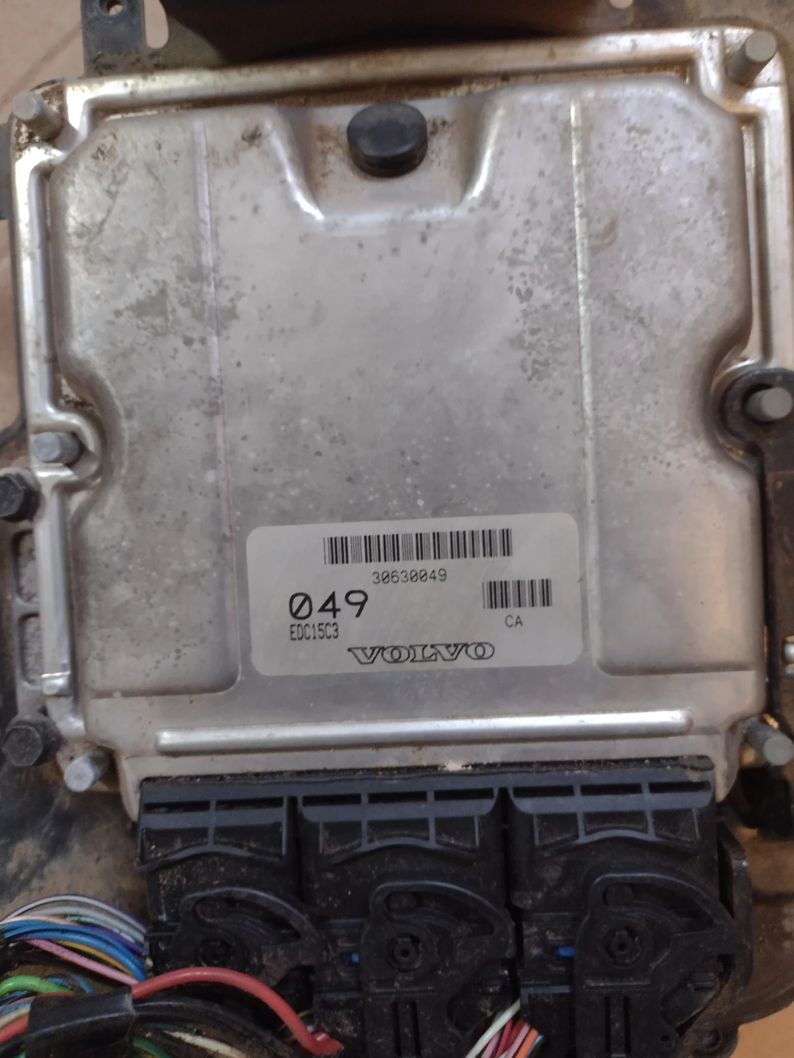 8200065994   30630049   EDC15C3   �������� �������� VOLVO V40, S40,  1.9 TDI  Bosch 0 281 010 440 | Mobile.bg � ����������� 1