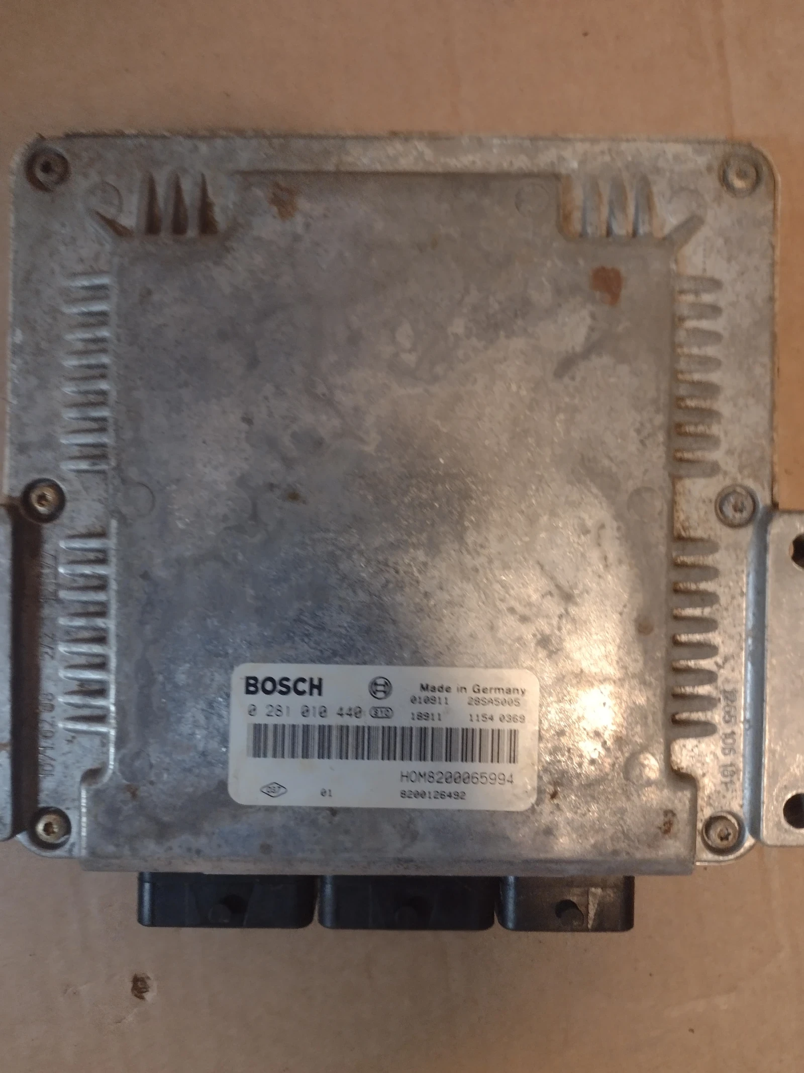 8200065994   30630049   EDC15C3   �������� �������� VOLVO V40, S40,  1.9 TDI  Bosch 0 281 010 440 | Mobile.bg � ����������� 2