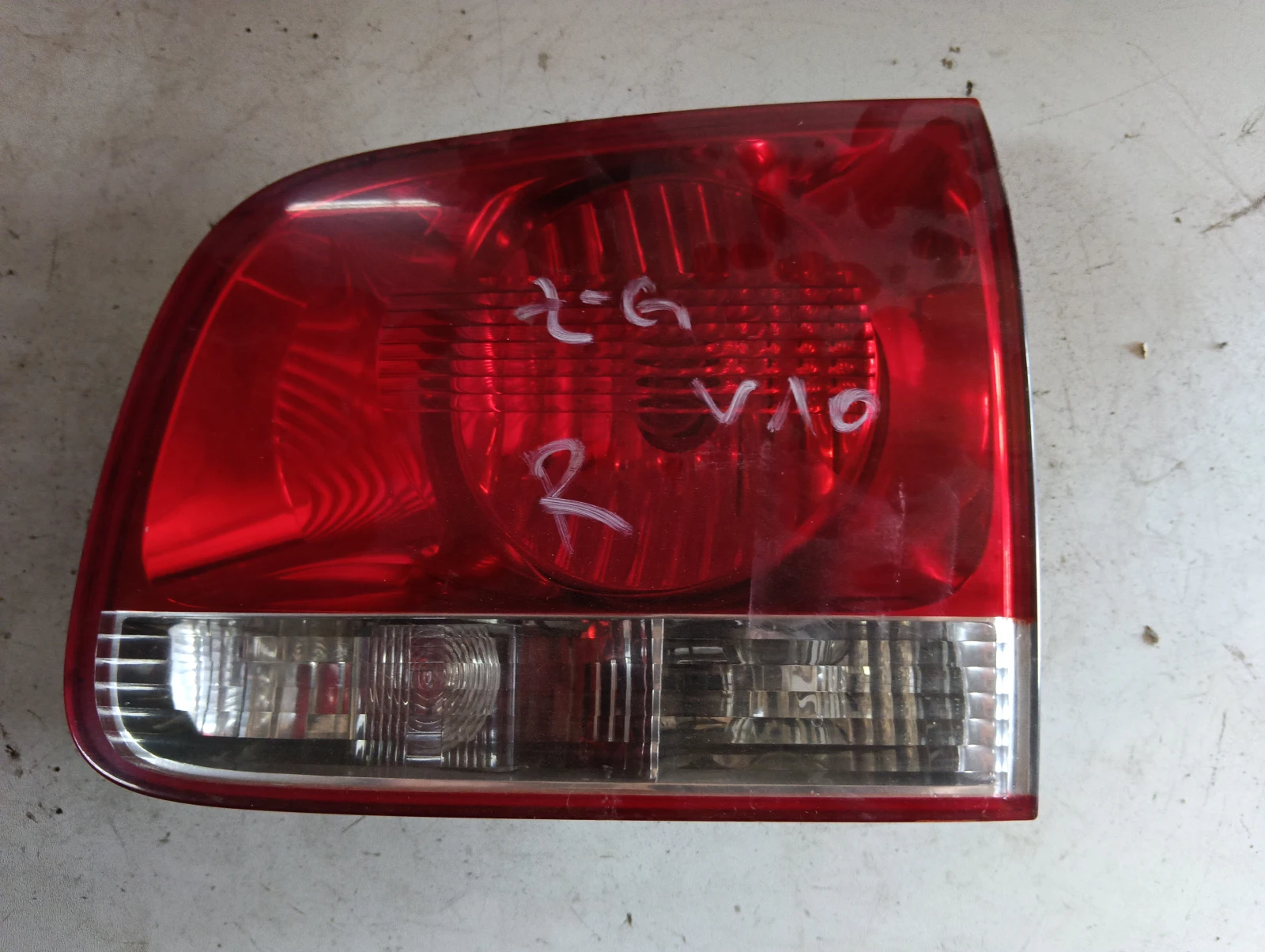стоп десен вътрешен 7L6945094H VW Touareg