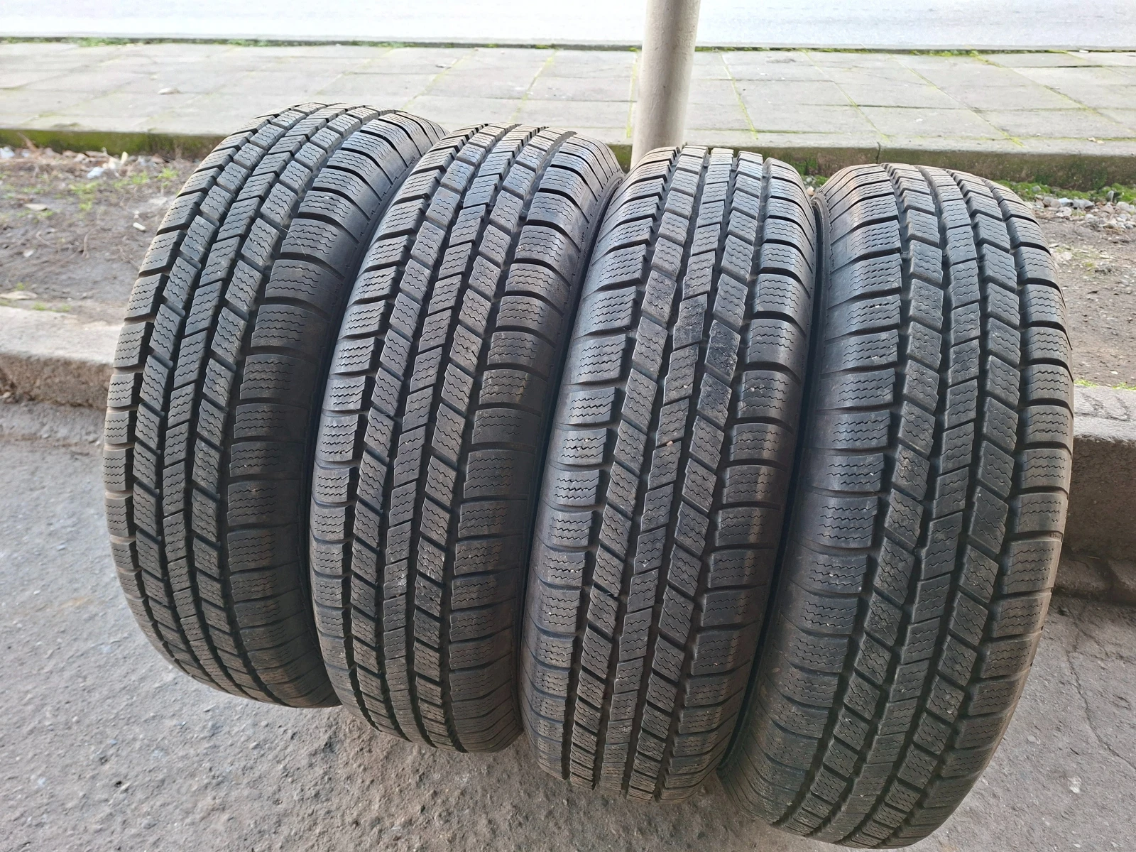 ���� 195/80R15 | Mobile.bg � ����������� 1