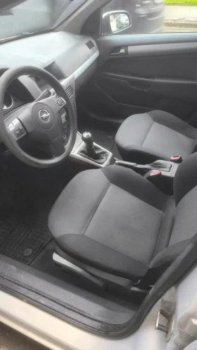 Opel Astra 1.9 CDTI, снимка 8