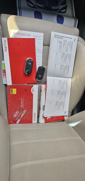 Kia Stinger 3.3 GT 4WD LED LDWS DAW HUD КАМ360 DISTRONIC , снимка 16