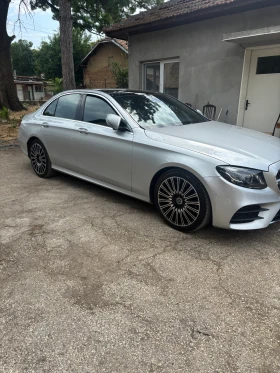 Mercedes-Benz E 200, снимка 9