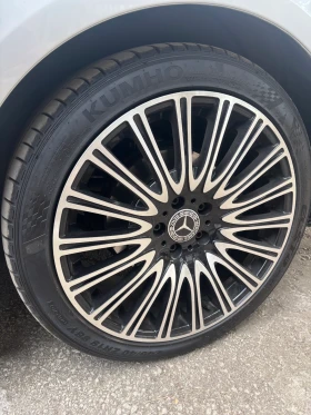 Mercedes-Benz E 200, снимка 10