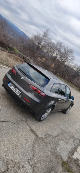 Alfa Romeo 159 sportwagon - 2200 € / 4302.83 лв. - 45887381 7