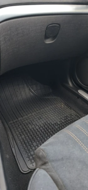 Alfa Romeo 159 sportwagon - 2200 € / 4302.83 лв. - 45887381 16