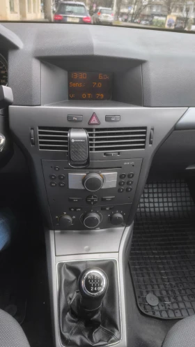 Opel Astra 1.9 CDTI, снимка 7