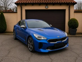 ������ Kia Stinger