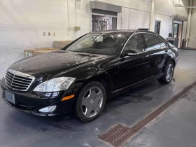 ������ Mercedes-Benz S 550