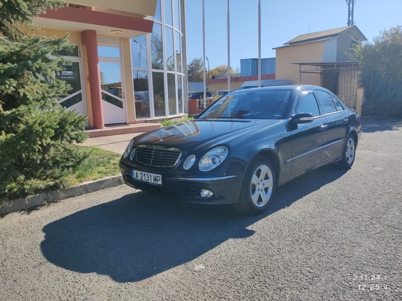 Mercedes-Benz E 220, снимка 2 - Автомобили и джипове - 48035571