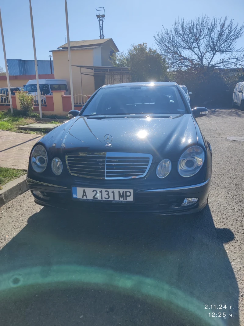 Mercedes-Benz E 220, снимка 7 - Автомобили и джипове - 48035571