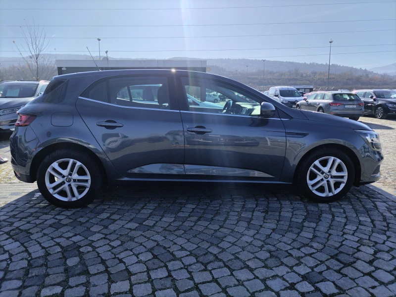 Renault Megane 1.3 TCe /115к.с КАПАРИРАН, снимка 4 - Автомобили и джипове - 48115751