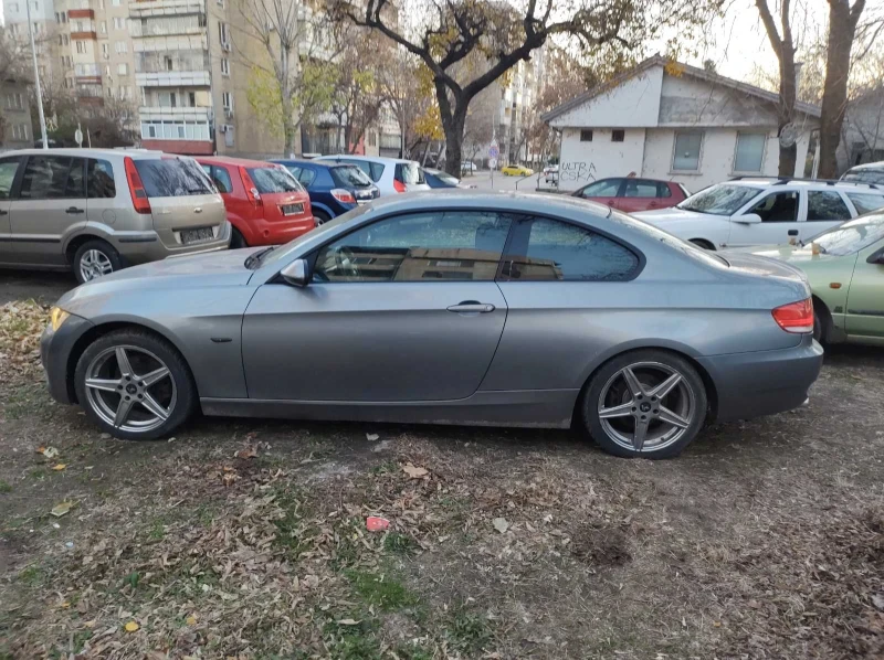 BMW 320, снимка 7 - Автомобили и джипове - 48281825