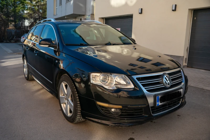 VW Passat RLine 2.0 TDI 170кс, DSG кутия с пера на волана, снимка 1 - Автомобили и джипове - 49429465