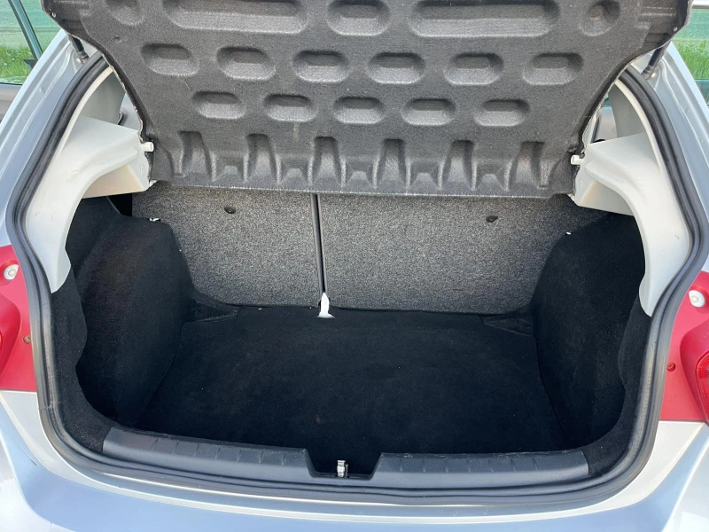 Seat Ibiza 1.2I 75кс. EURO 4 КЛИМАТИК , снимка 14 - Автомобили и джипове - 50112142