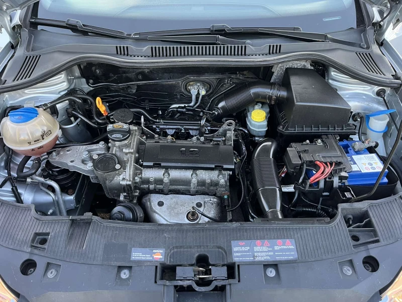 Seat Ibiza 1.2I 75кс. EURO 4 КЛИМАТИК , снимка 15 - Автомобили и джипове - 50112142