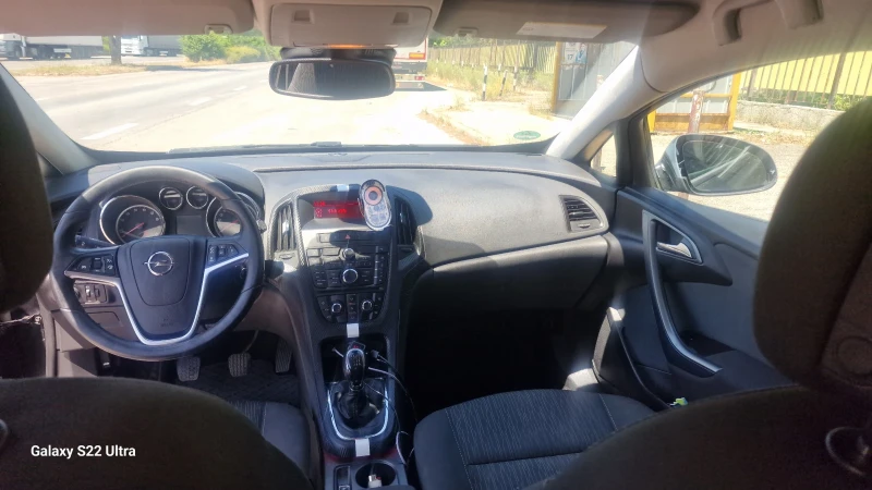 Opel Astra 1.4 Turbo GTC, снимка 5 - Автомобили и джипове - 51072195