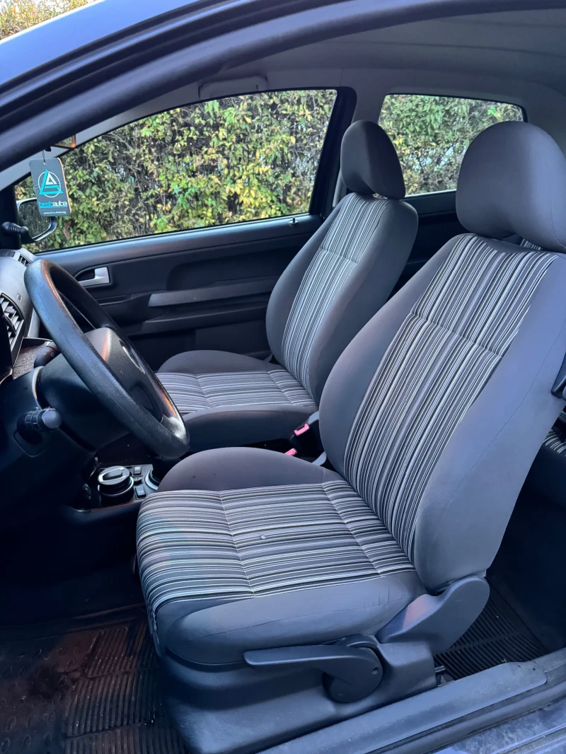 VW Fox, снимка 9 - Автомобили и джипове - 52555618