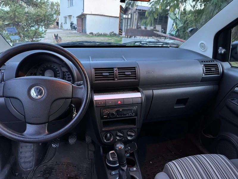VW Fox, снимка 10 - Автомобили и джипове - 52555618