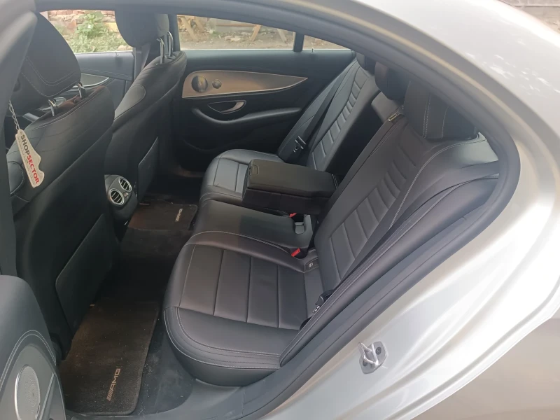 Mercedes-Benz E 200, снимка 5 - Автомобили и джипове - 52342637