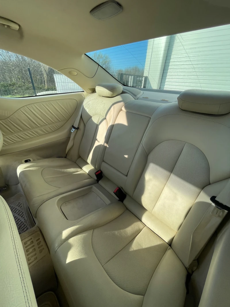 Mercedes-Benz CLK 270CDI, снимка 12 - Автомобили и джипове - 52816022
