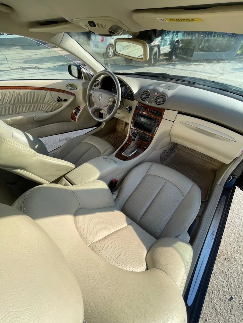 Mercedes-Benz CLK 270CDI, снимка 10 - Автомобили и джипове - 52816022