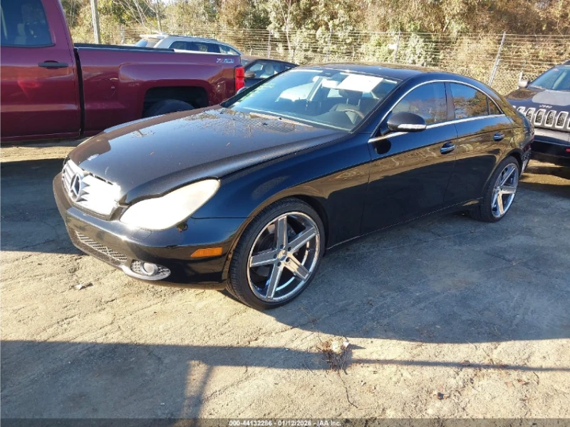 Mercedes-Benz CLS 550 ОБДУХВАНЕ* ПОДГРЕВ* Harman/kardon , снимка 2 - Автомобили и джипове - 53284577