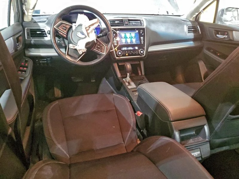 Subaru Legacy 2.5L 4 All wheel drive, снимка 13 - Автомобили и джипове - 52904731