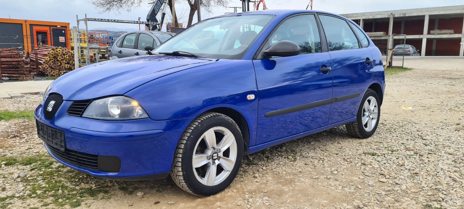 Seat Ibiza 1.4 бензин евро 4 - изображение 3