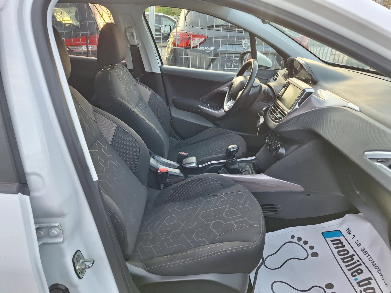 Peugeot 2008 1.2 NAVI | Mobile.bg   14