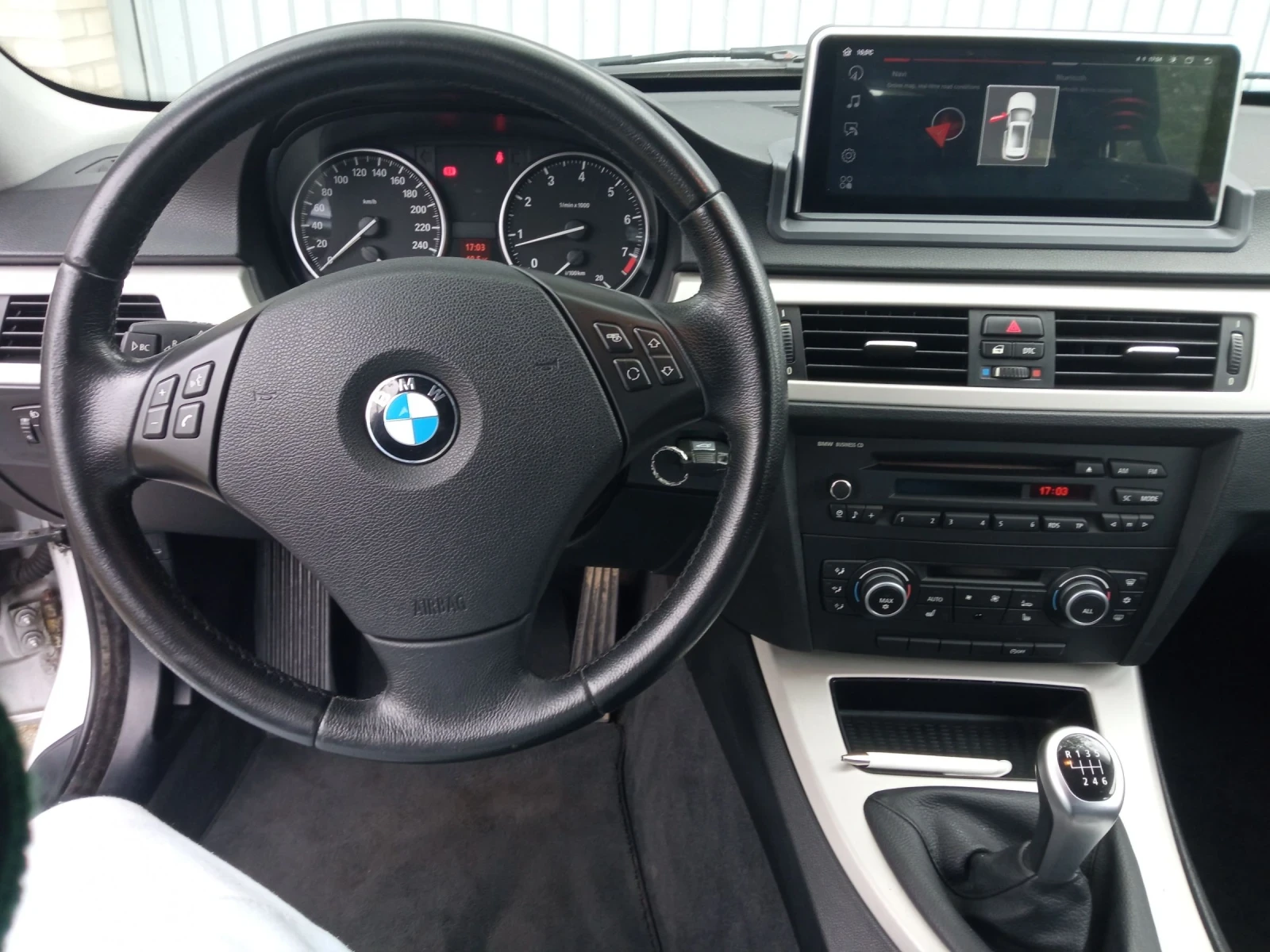 BMW 320  - изображение 9