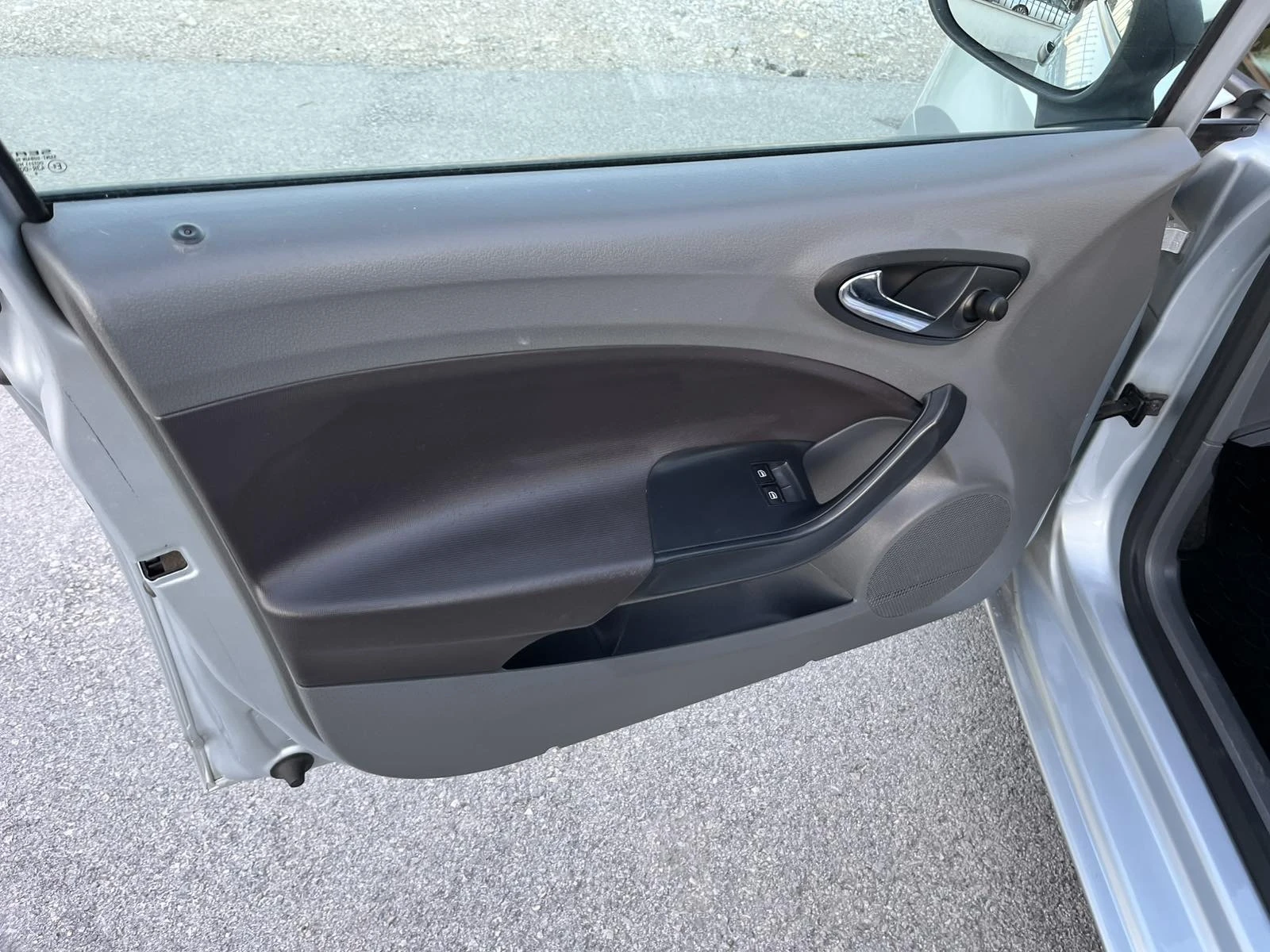 Seat Ibiza 1.2I 75кс. EURO 4 КЛИМАТИК  - изображение 7