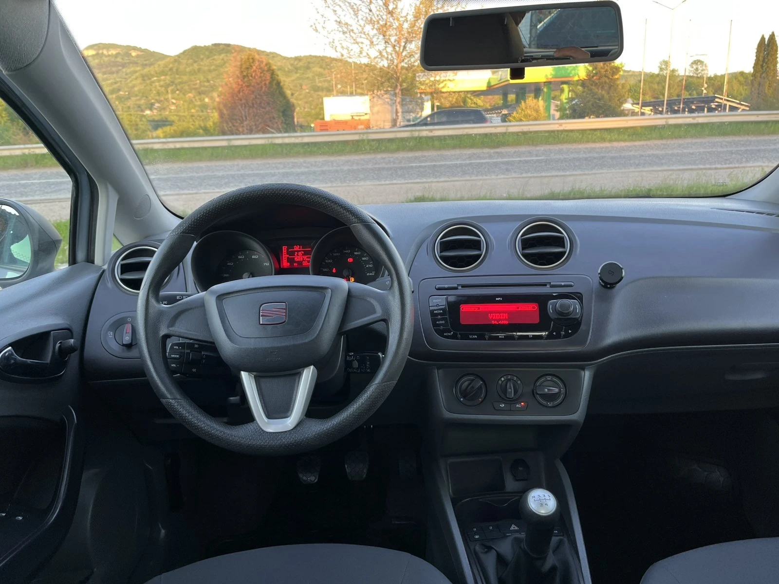 Seat Ibiza 1.2I 75. EURO 4   | Mobile.bg   12