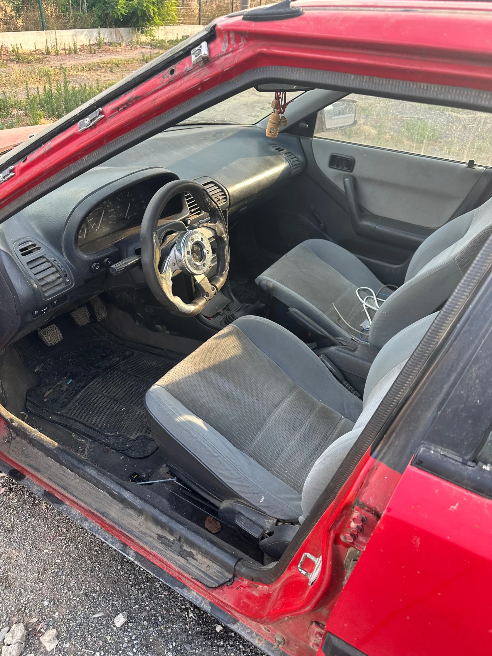 Mazda 323 323F 1.6 90 k.с. - изображение 6