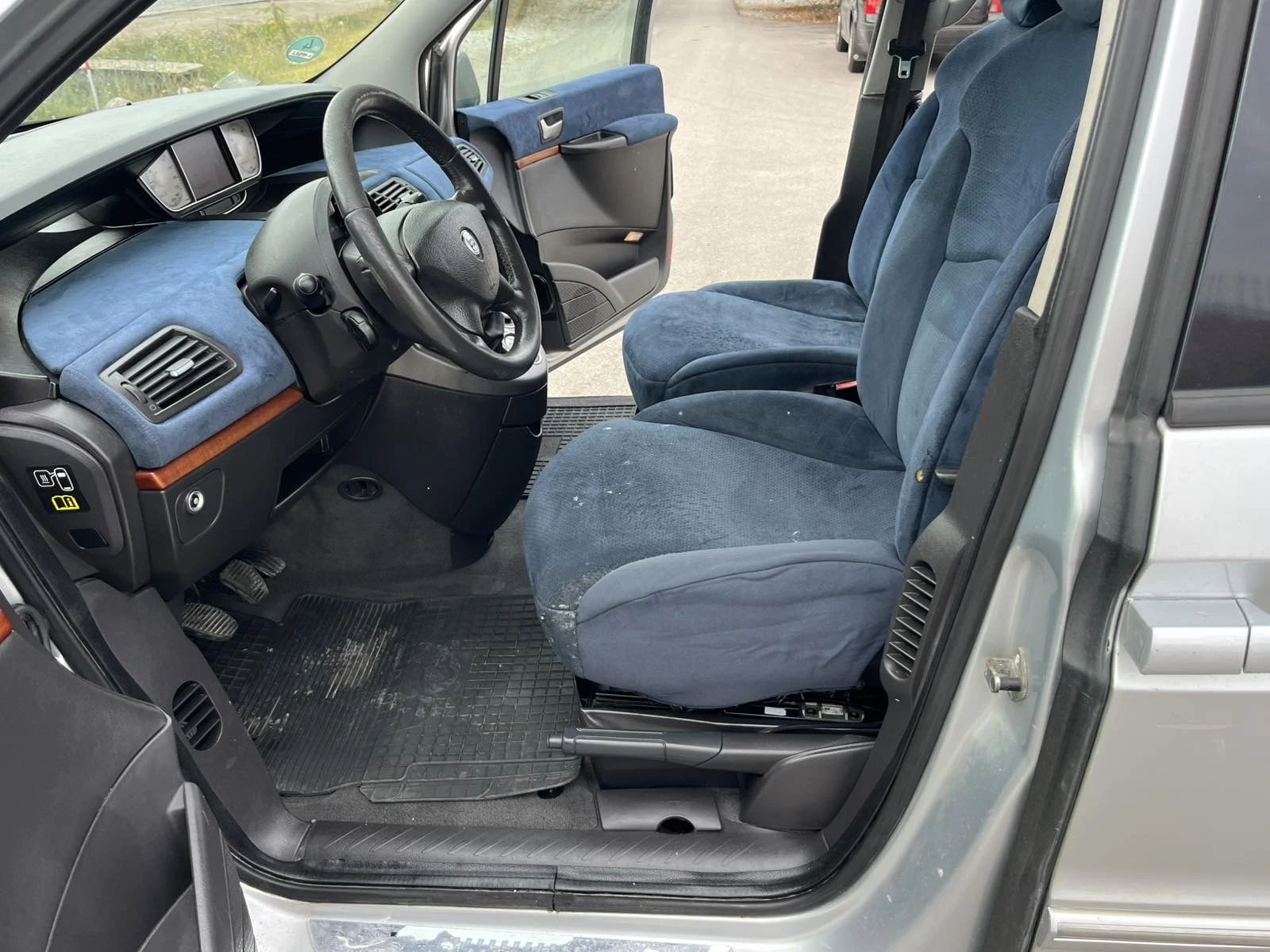 Lancia Phedra 2.0JTD 136кс NAVI КЛИМАТРОНИК АВТОПИЛОТ - изображение 8
