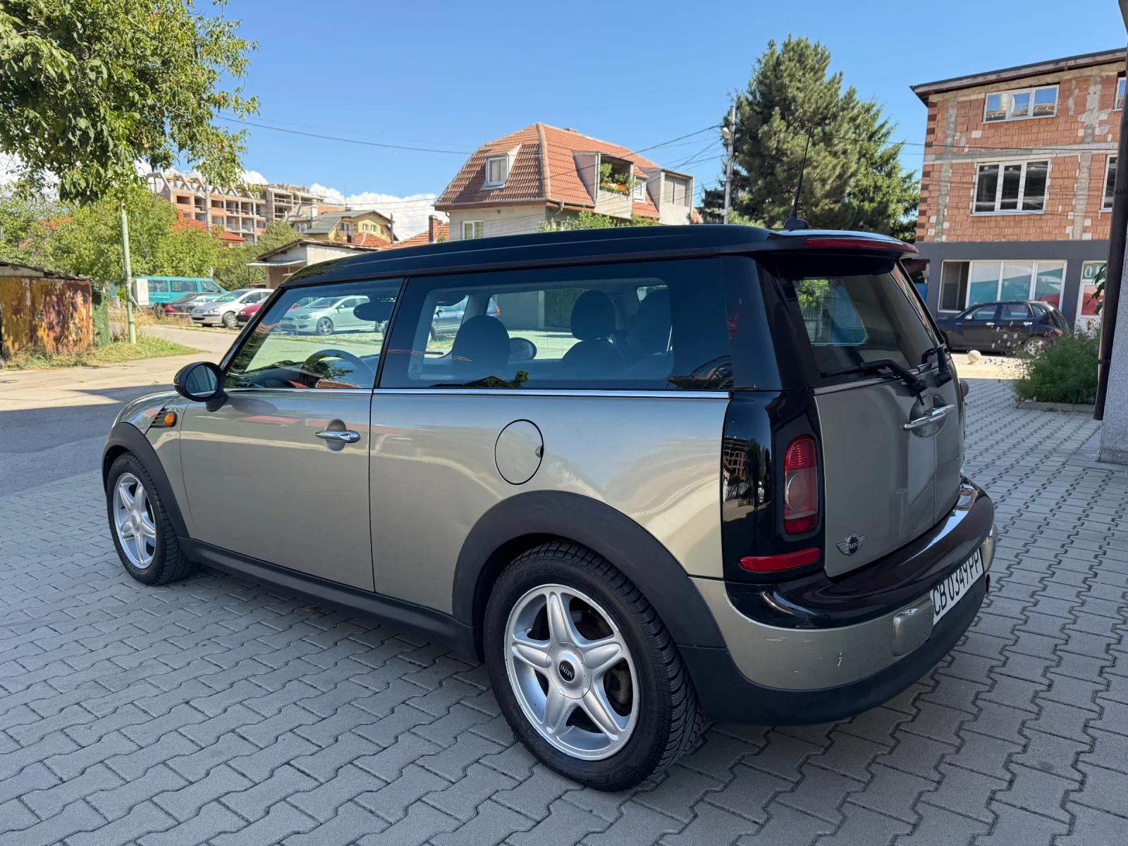 Mini Clubman Първи собственик в България реални км - изображение 5