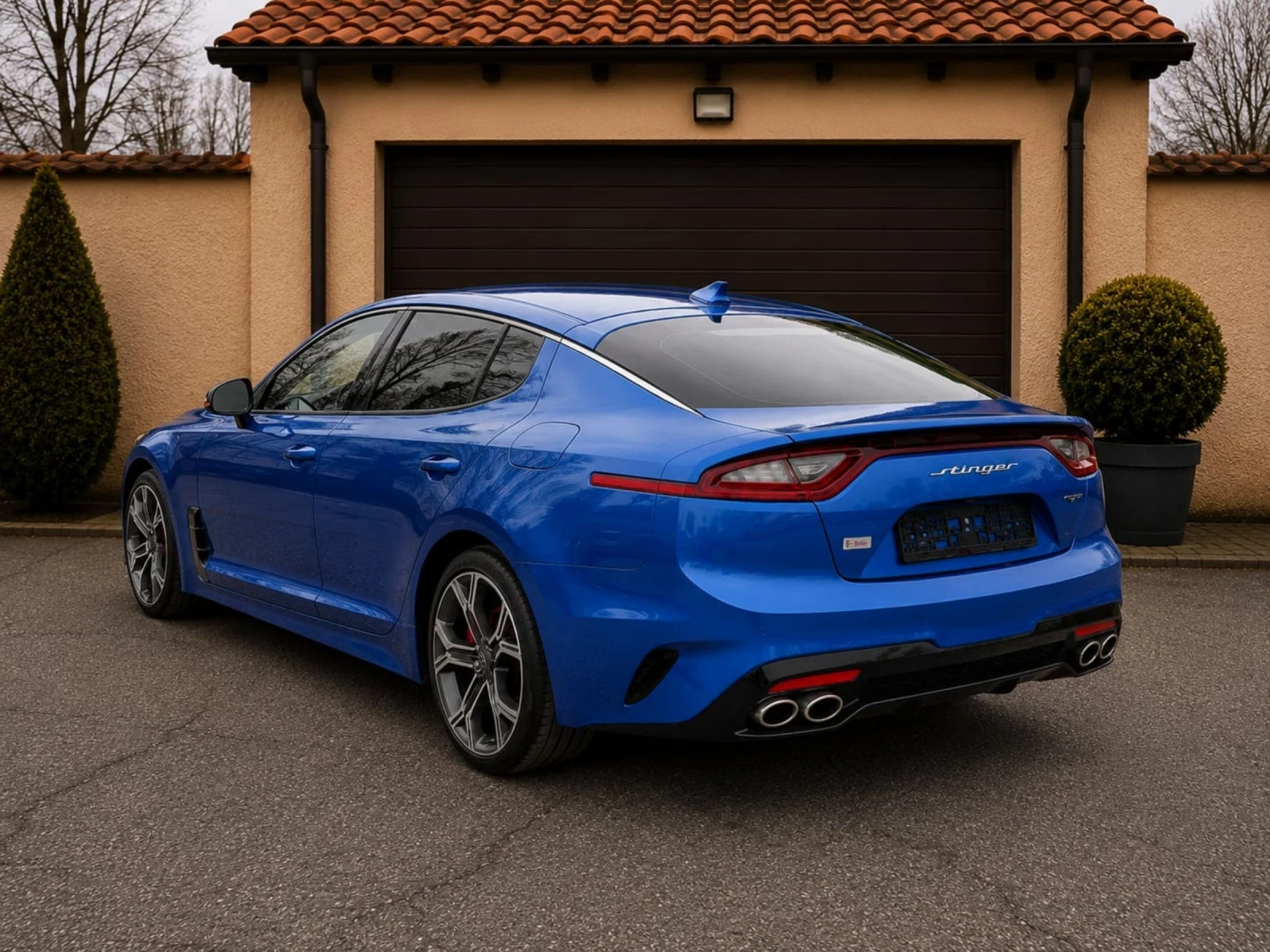 Kia Stinger 3.3 GT 4WD LED LDWS DAW HUD ���360 DISTRONIC  | Mobile.bg � ����������� 2