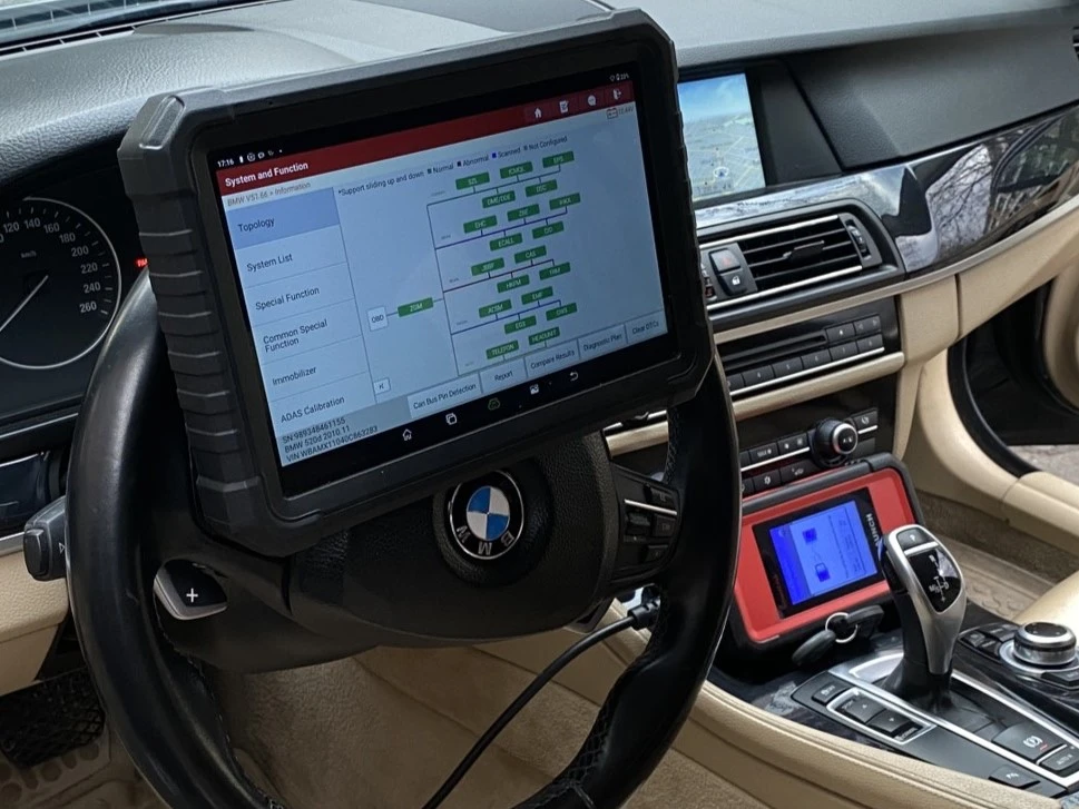 BMW 520 ГОЛЯМА НАВИГАЦИЯ* ПЕРА* КОЖА* BIXENON* ПАРКТРОНИК, снимка 12 - Автомобили и джипове - 53757499