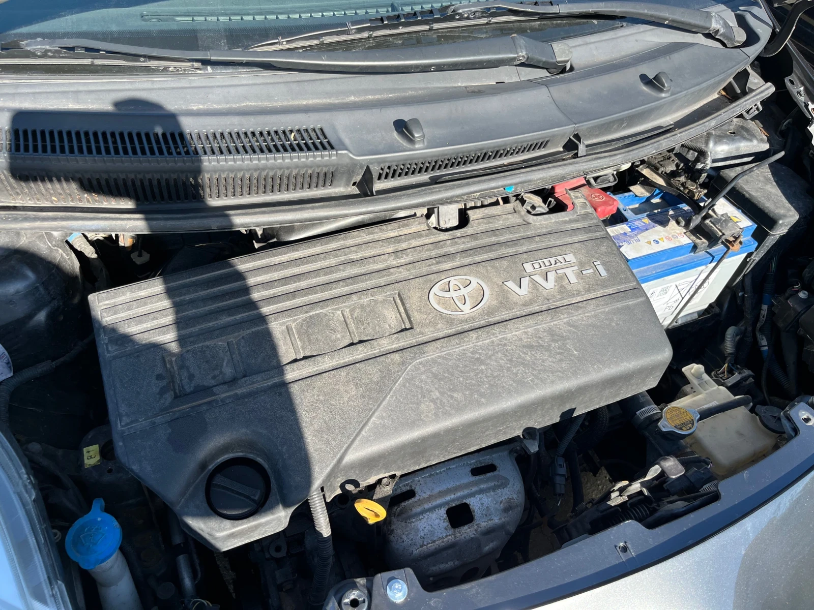 Toyota Yaris 1.33vvti, снимка 9 - Автомобили и джипове - 53985369