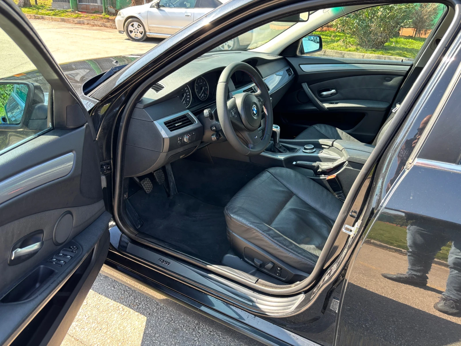 BMW 523, снимка 5 - Автомобили и джипове - 54005887