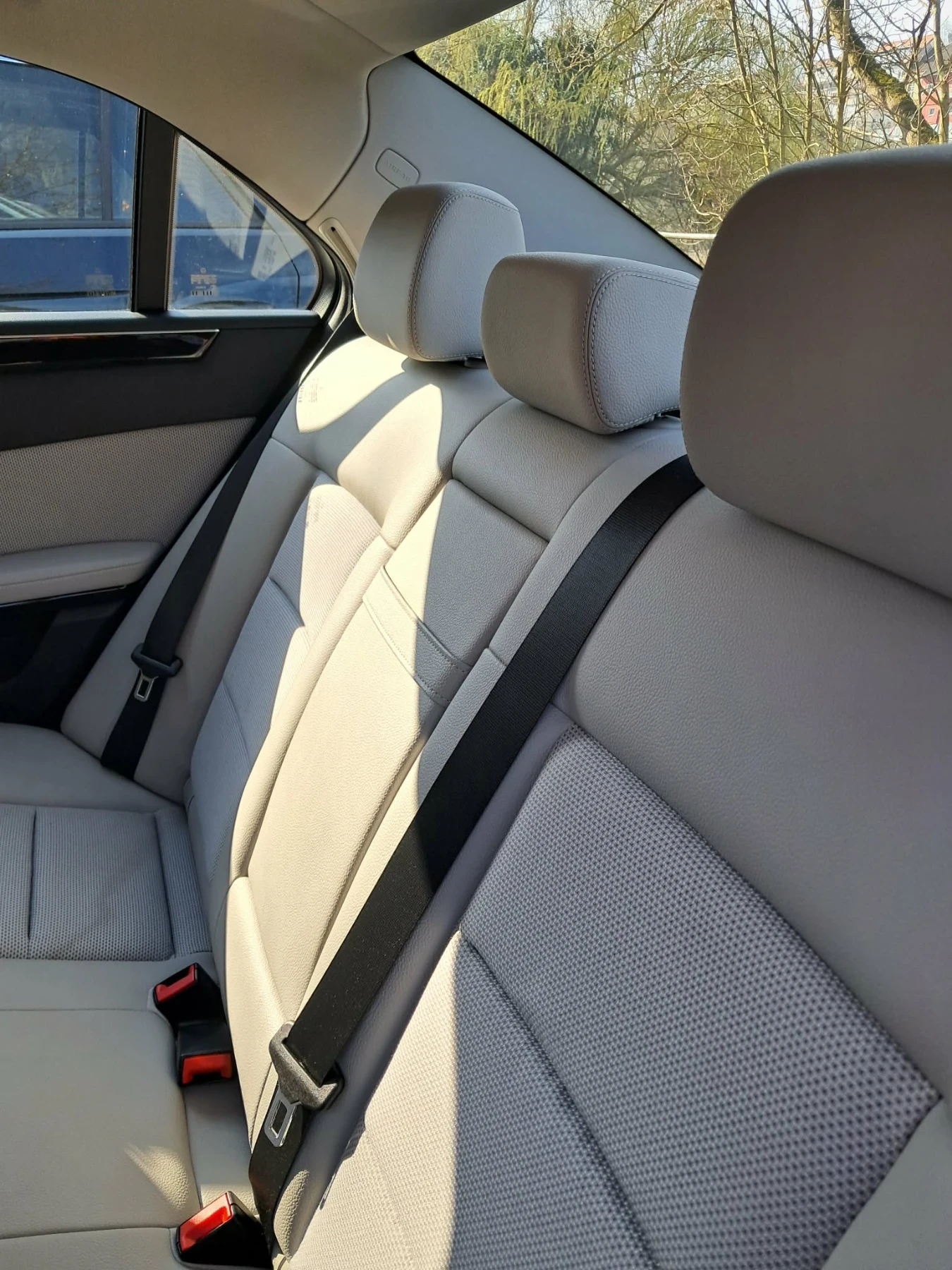 Mercedes-Benz E 350 | Mobile.bg � ����������� 12