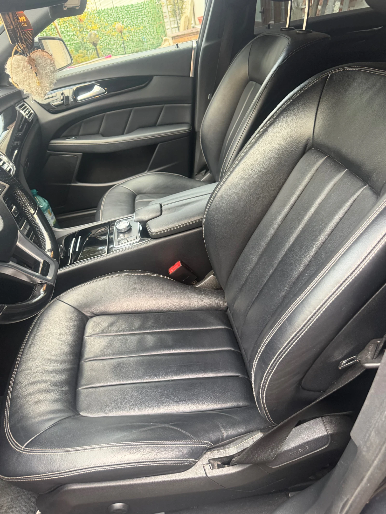 Mercedes-Benz CLS 350, снимка 10 - Автомобили и джипове - 54046313